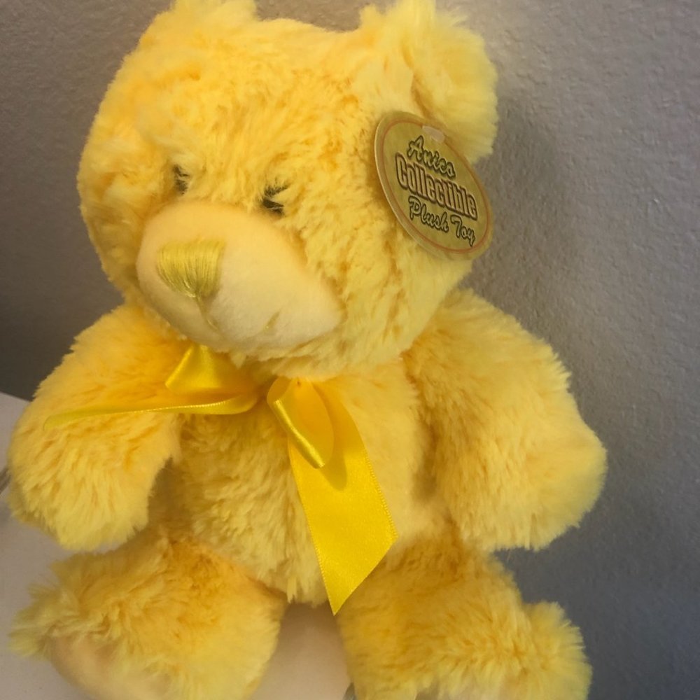 9 inch yellow teddy bears, NWT
